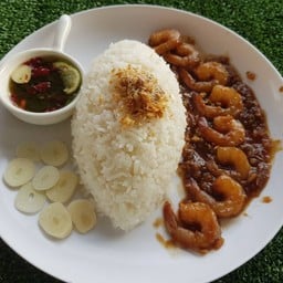 ข้าวกุ้งกระเทียมพริกไท