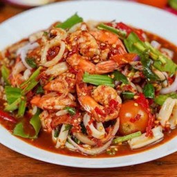 ยำนัวส์