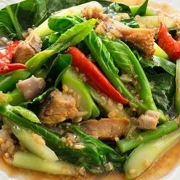 คะน้าปลาเค็ม
