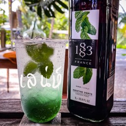 มิ้นท์โซดา