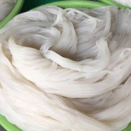 ขนมจีนเปล่า