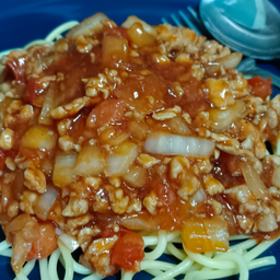 สปาเก็ตตี้ผัดซอสแดง
