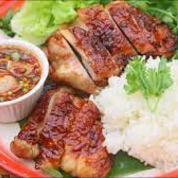 ข้าวหน้าไก่ย่างจิ้มแจ่วไข่ต้ม