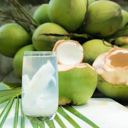 น้ำมะพร้าวสด