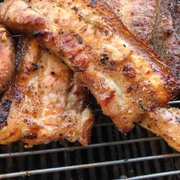 สามชั้นย่าง