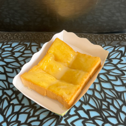 ปังปิ้งเนยนม