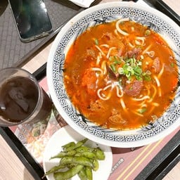 Lao Dong Beef Noodle 老董牛肉面 Taoyuan Airport