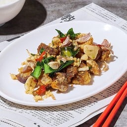 Stir Fried Crispy Pork with Chili and Salt