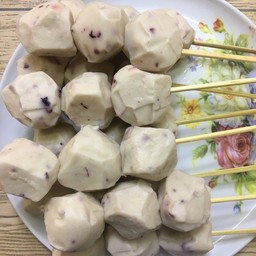 ลูกชิ้นปลาหมึก