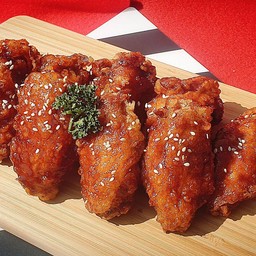 ไก่ทอดซอสเผ็ดโคชูจัง (ปีกบน 3น่องเล็ก3)