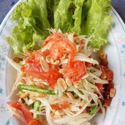 เจ๊ภู ส้มตำอุบล ตรงข้ามเซเว่น