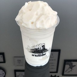 มะพร้าวนมสดปั่น