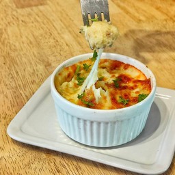 A6 มันบดเนยกระเทียมอบชีส Baked Mashed Potato, Garlic Butter with Cheese