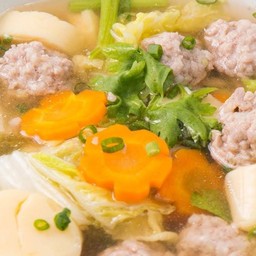 แกงจืดเต้าหู้หมูสับ