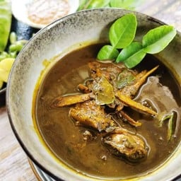 แกงตับเบนกับปลาโอย่างเตาถ่าน(ตับปลากระเบน)