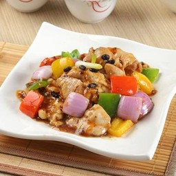 เนื้อไก่ผัดซอสเต้าซี่