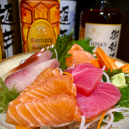 สเปเชียลซาชิมิ