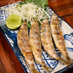 ปลาไข่ชิชาโมะย่าง