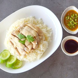 ข้าวมันไก่ต้ม