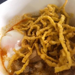 ก๋วยเตี๋ยวเส้นคลุก (ต้นตำหรับหลังมช.) ริมรั้ว