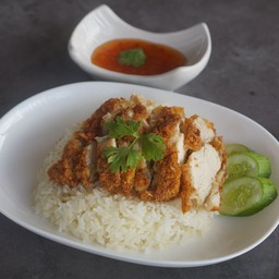 ข้าวมันไก่ทอด