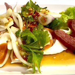 ยำทูโทน(เลือกได้2อย่าง)