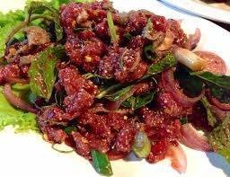 ก้อยดิบ