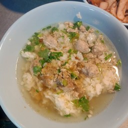 ข้าวต้มหมู