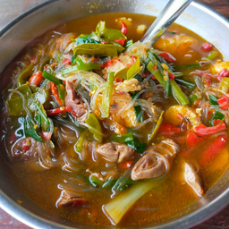 แกงไก่วุ้นเส้น(หม้อไฟ)