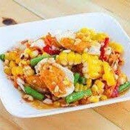 ส้มตำข้าวโพดไข่เค็ม