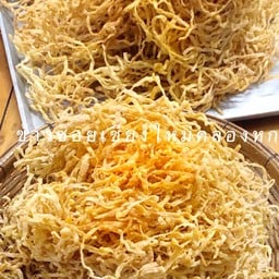 หมี่กรอบ