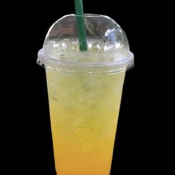 น้ำผลไม้ปั่นน้องไออุ่น