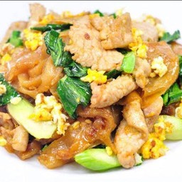 ผัด ซีอิ้วหมู