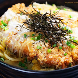 Kutsu Don ข้าวหน้าหมูทอดซอสไข่