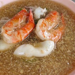 ราดหน้าทะเล ใส่ไข่
