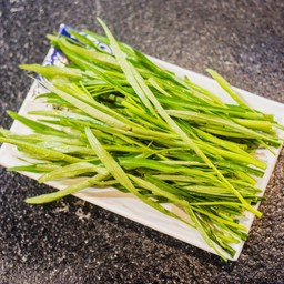 ผักบุ้ง 40 กรัม 空心菜40克