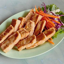 หมูยออุบลทอด