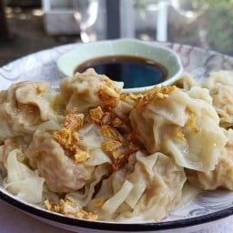 เกี๊ยวหมู คำโต & ข้าวกระเพรา เลี่ยงเมืองปากเกร็ด23