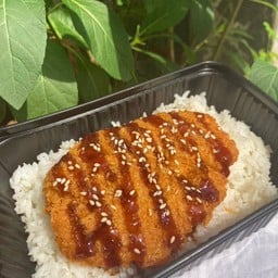 ข้าวสเต็กปลาราดซอสเทริยากิ