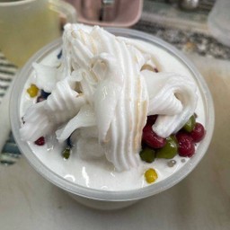 Coconut Milk Cold Bua Loi