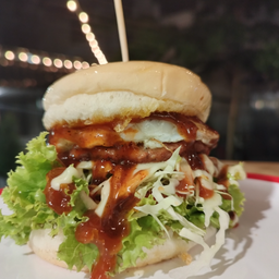 เบอร์เกอร์เนื้อใข่ดาว