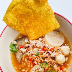 ก๋วยเตี๋ยวต้มยำ แซ่บซุย ตะลุยเตี๋ยว( สูตรโบราณ) เพชรเกษม40