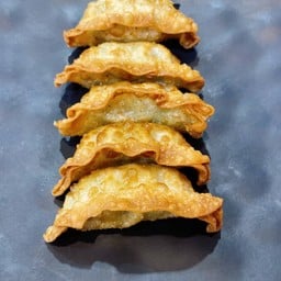 เกี๊ยวซ่าไก่