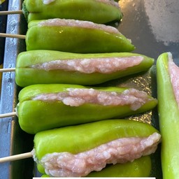 พริกหยวกยัดใส้หมูเด้ง