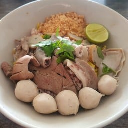 ร้านเจ๊ป้อมตามสั่ง