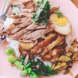 ศ.ขาหมูตุ๋นยาจีน สาขา3