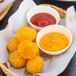 ชีสบอลทอด ชีสยืดๆเต็มคำ