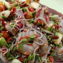 น้อง อ้วน ส้มตำนัวส์