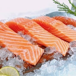 แซลมอนนอร์เวย์ หั่นสเต็ก ขนาด 170-190 กรัมต่อชิ้น