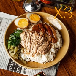 ข้าวขาหมู+ไข่ 3กล่อง